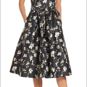 Gorgeous Formal Dress...with Pockets!